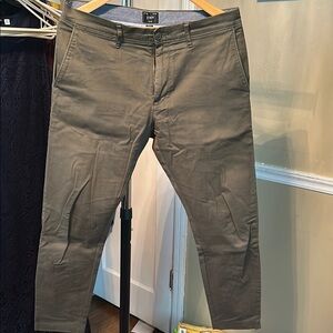 J. Crew Green Chinos Straight Leg Cotton Blend